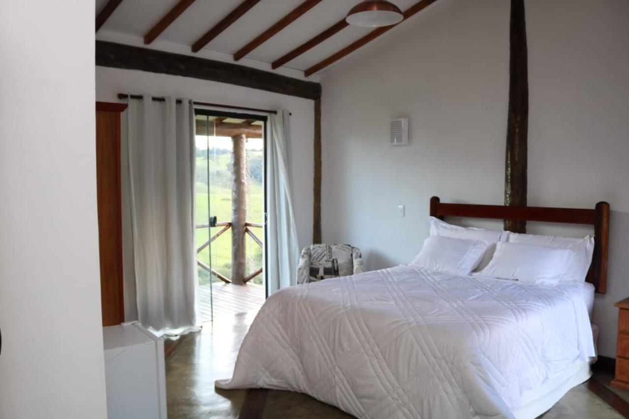 Estalagem Sensacoes Bed and Breakfast Cunha Buitenkant foto